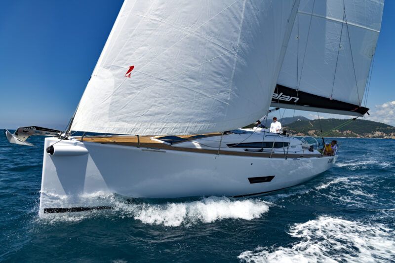 E5_Elan_Yahcts_Spain_Galicia_Sailway_Sailing_Croacia